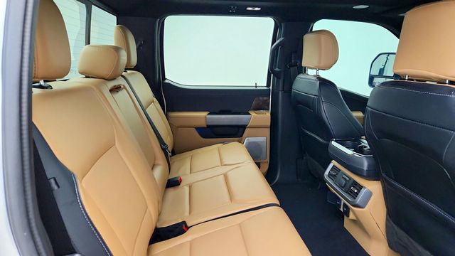2023 Ford F-150 Lariat 4WD SuperCrew 5.5' Box w/ PowerBoost, Moonroof & FX4 - 23094744 - 21