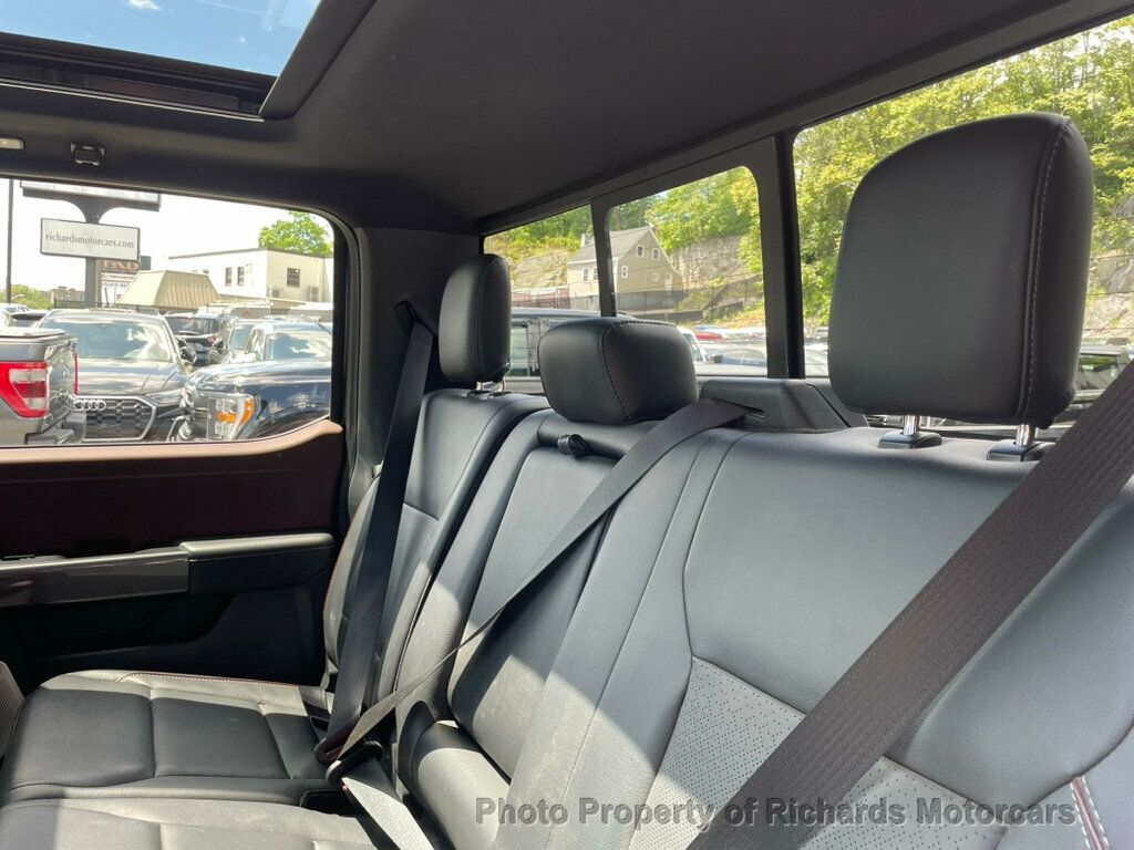 2023 Ford F-150 Lariat photo 19