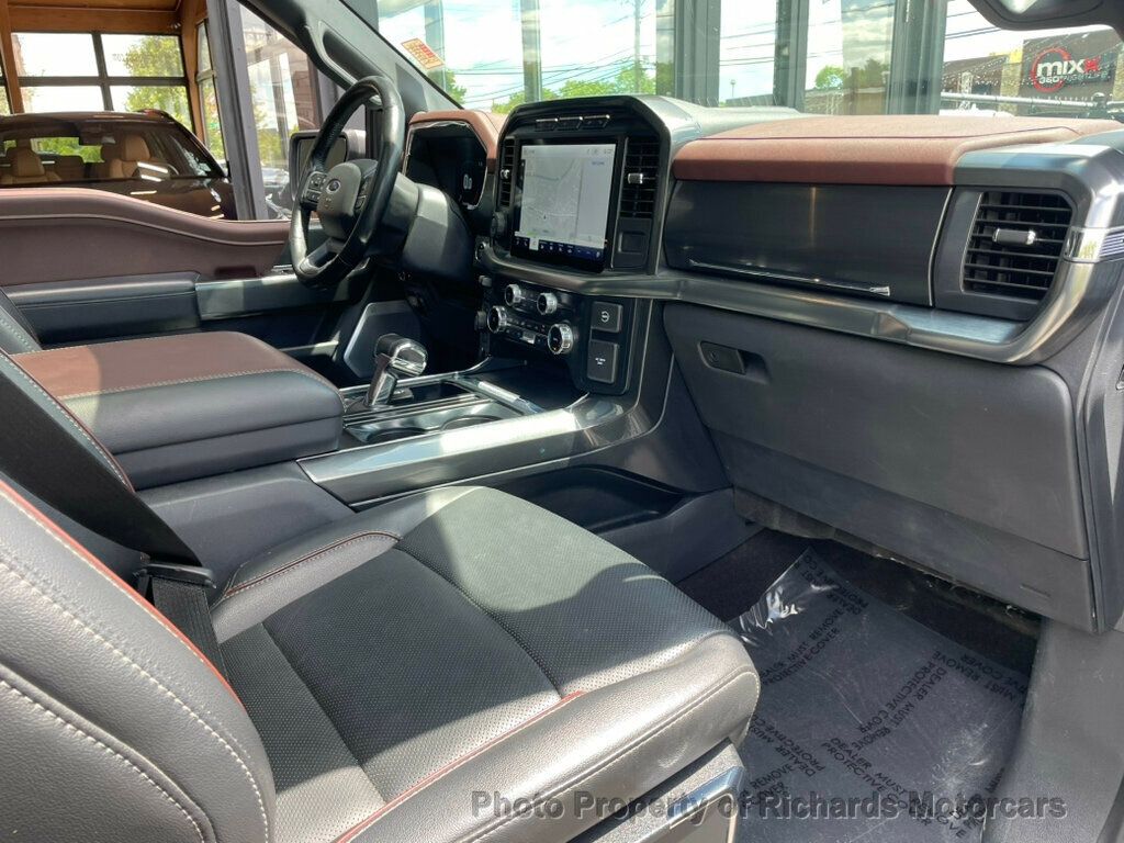 2023 Ford F-150 Lariat photo 25