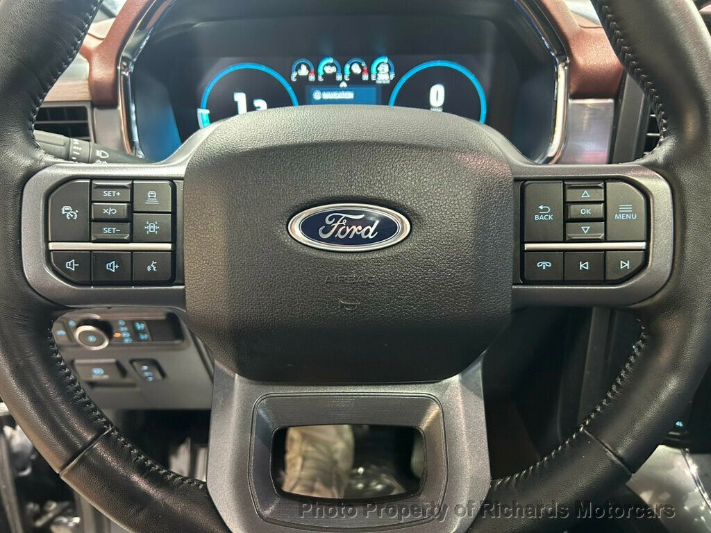 2023 Ford F-150 Lariat photo 12