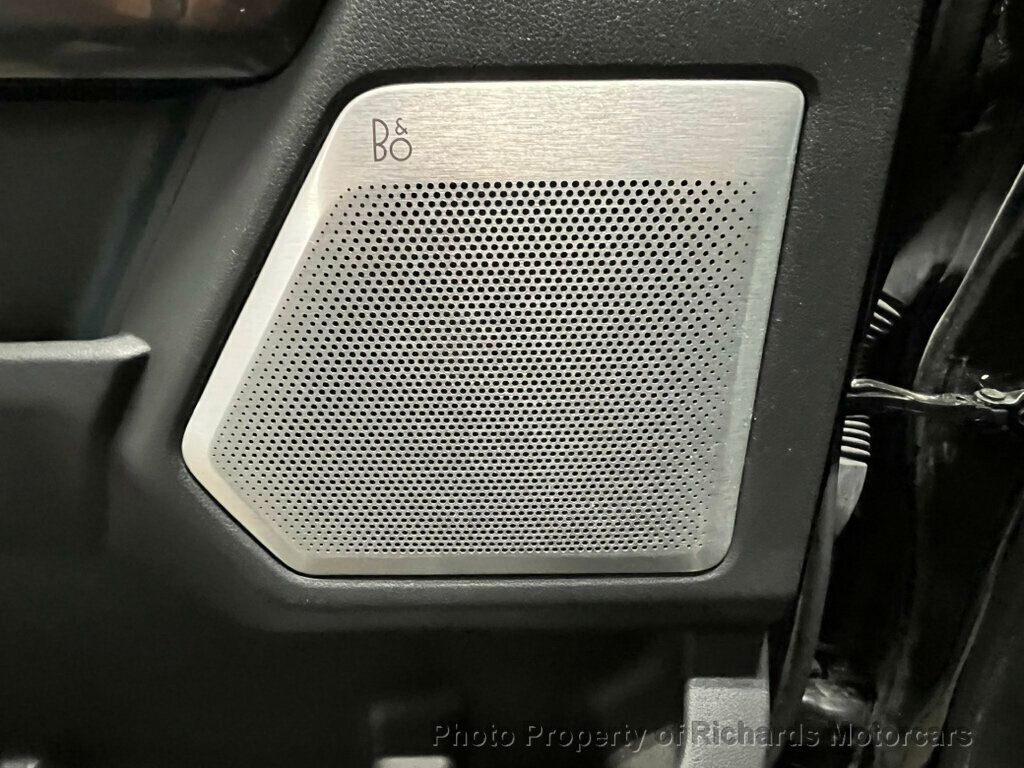 2023 Ford F-150 Lariat photo 13