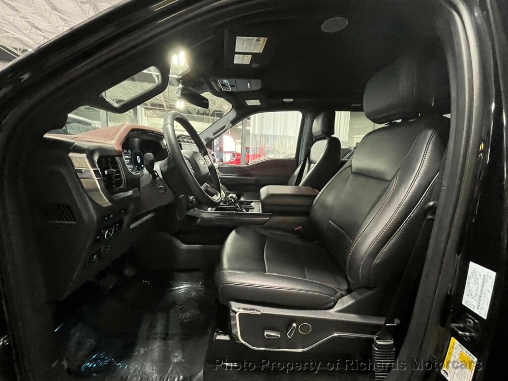 2023 Ford F-150 Lariat photo 18