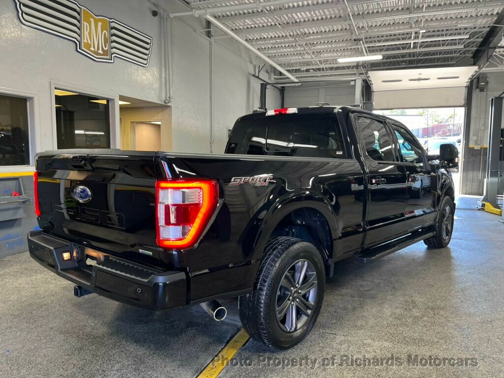 2023 Ford F-150 Lariat photo 2