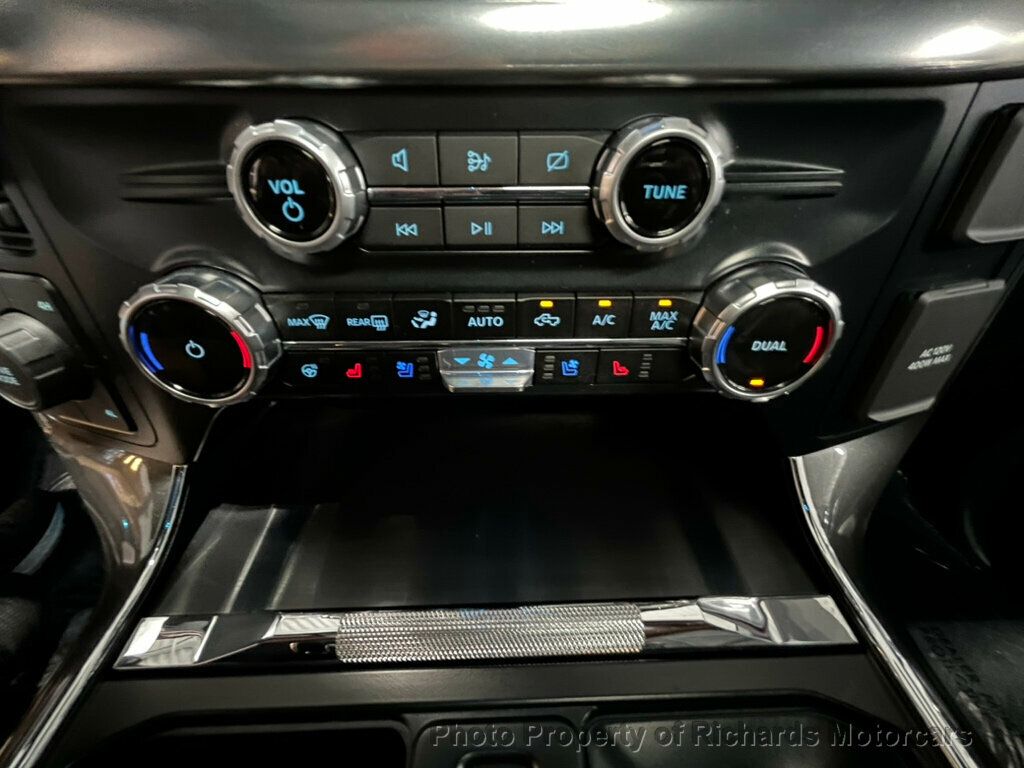 2023 Ford F-150 Lariat photo 28