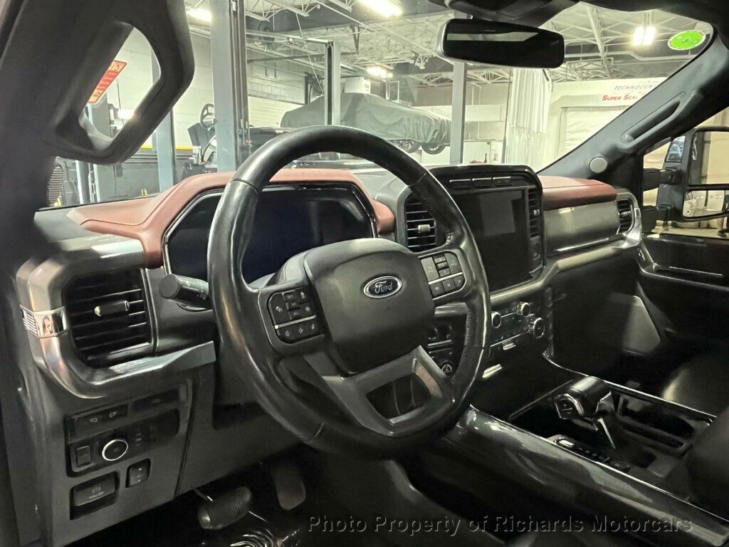 2023 Ford F-150 Lariat photo 10