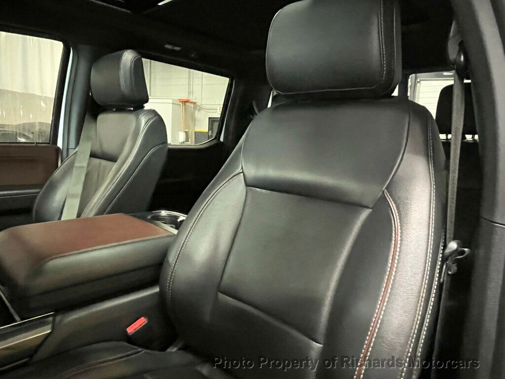 2023 Ford F-150 Lariat photo 12