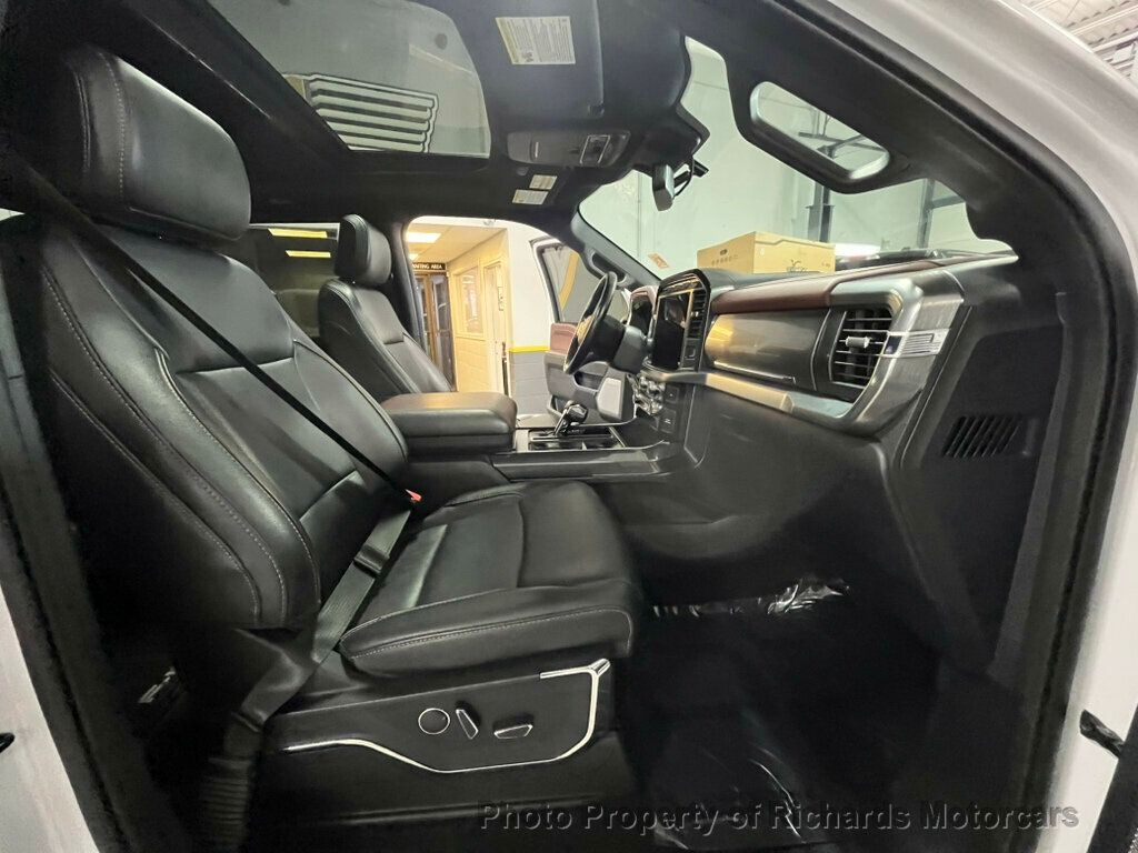 2023 Ford F-150 Lariat photo 13