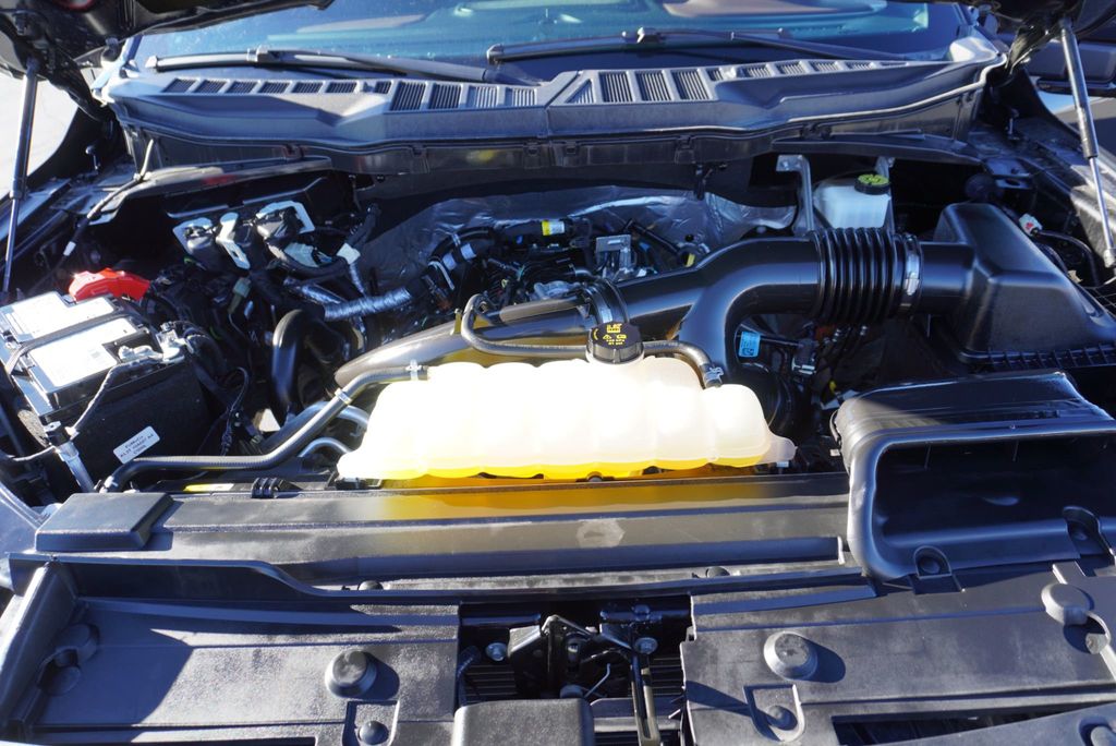 2023 Ford F-150 LARIAT SPORT - 22959070 - 50