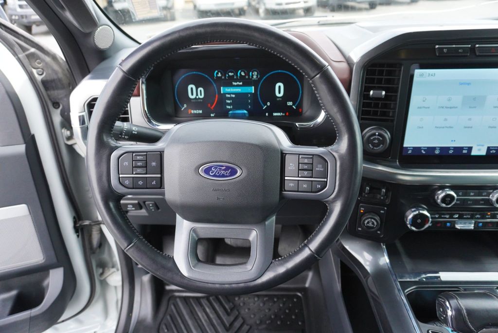 2023 Ford F-150 LARIAT SPORT - 23020540 - 29