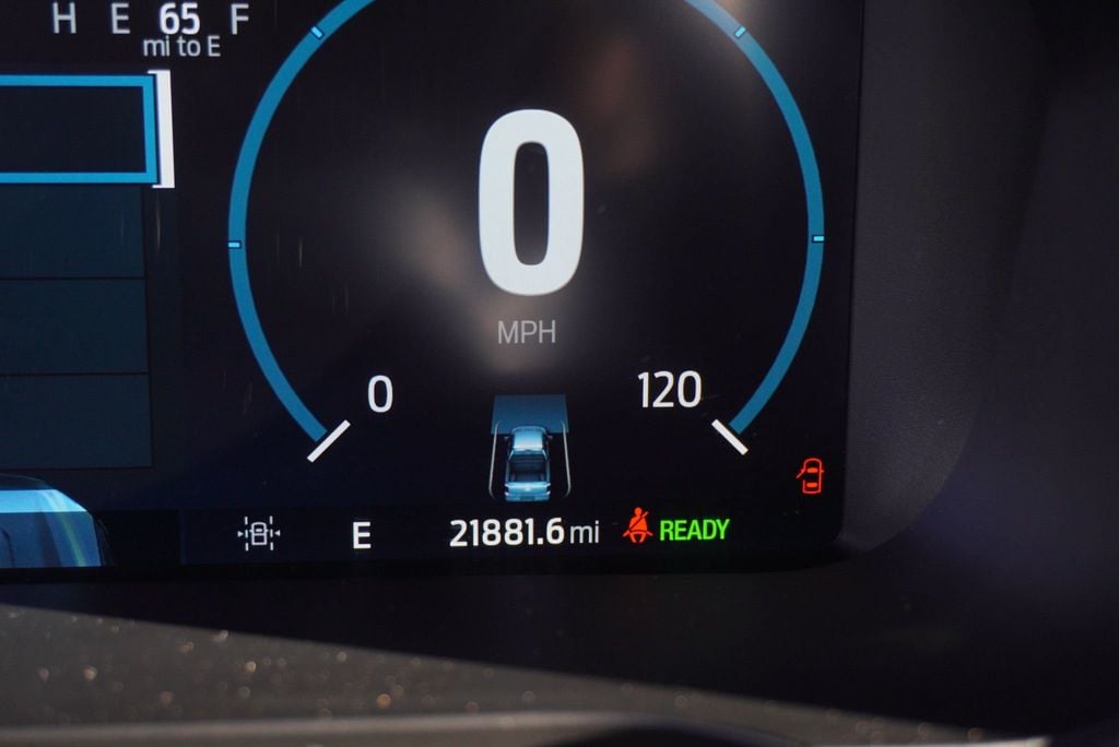 2023 Ford F-150 LIMITED - 22987813 - 32