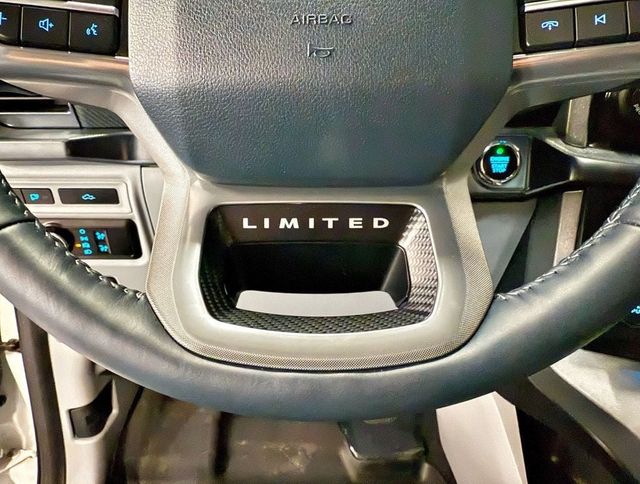 2023 Ford F-150 Limited 4WD SuperCrew 5.5' Box - 22832379 - 32