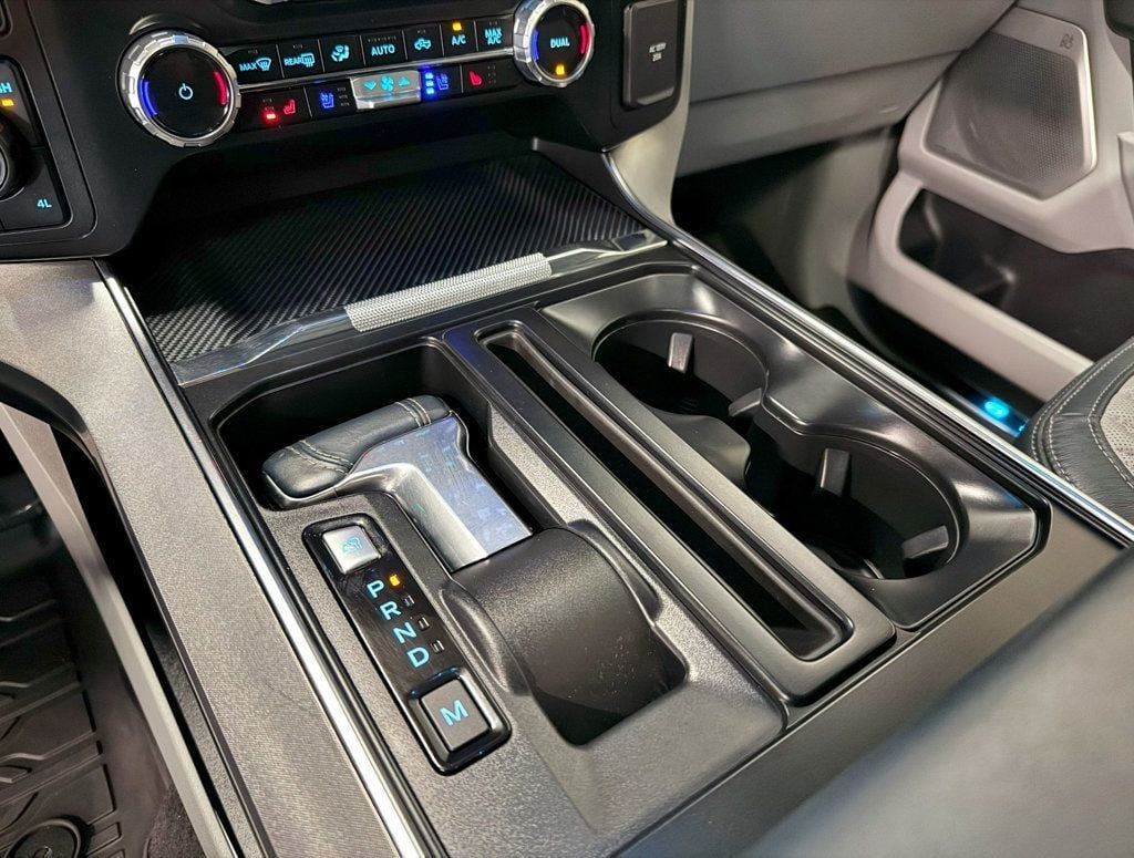 2023 Ford F-150 Limited photo 37