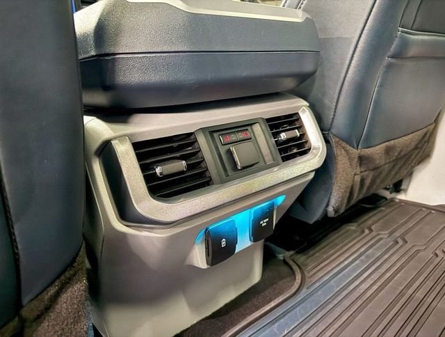 2023 Ford F-150 Limited 4WD SuperCrew 5.5' Box - 22832379 - 45