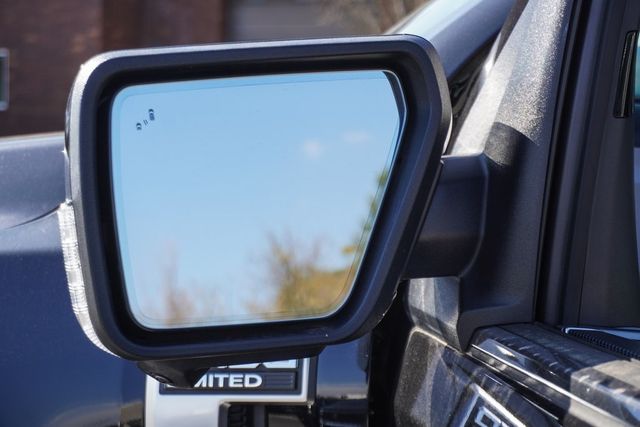 2023 Ford F-150 Limited 4WD SuperCrew 5.5' Box - 22954337 - 37