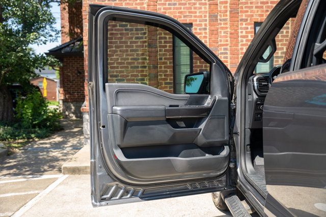 2023 Ford F-150 LocalTrade/XLT-4WD/V6/FX4-Off-RoadPkg/HeatedSeats/BlindSpot/NAV - 23034207 - 18