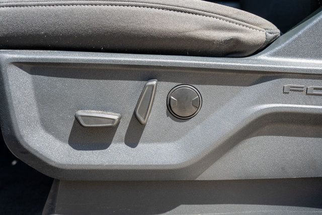 2023 Ford F-150 LocalTrade/XLT-4WD/V6/FX4-Off-RoadPkg/HeatedSeats/BlindSpot/NAV - 23034207 - 38