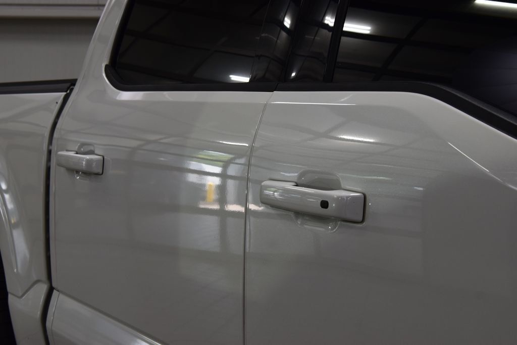 2023 Ford F-150 Platinum - 23043757 - 18