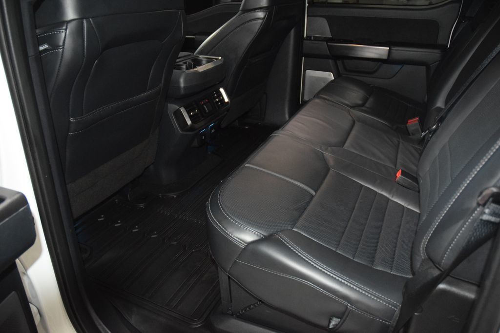 2023 Ford F-150 Platinum - 23043757 - 45