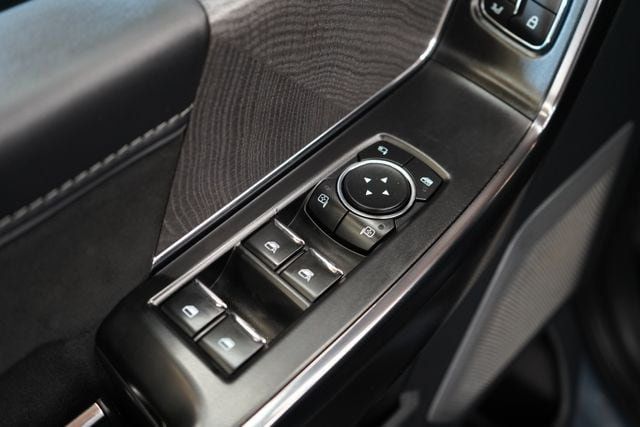 2023 Ford F-150 Platinum - 23077666 - 10