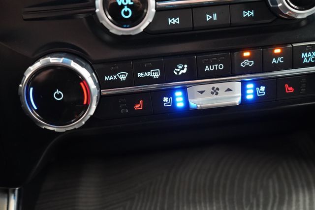 2023 Ford F-150 Platinum - 23077666 - 37