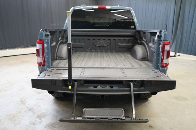 2023 Ford F-150 Platinum - 23077666 - 50
