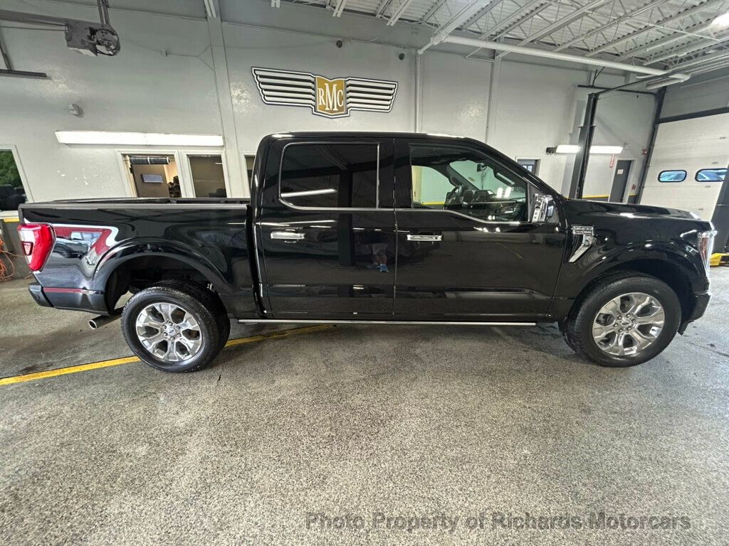 2023 Ford F-150 Platinum photo 2