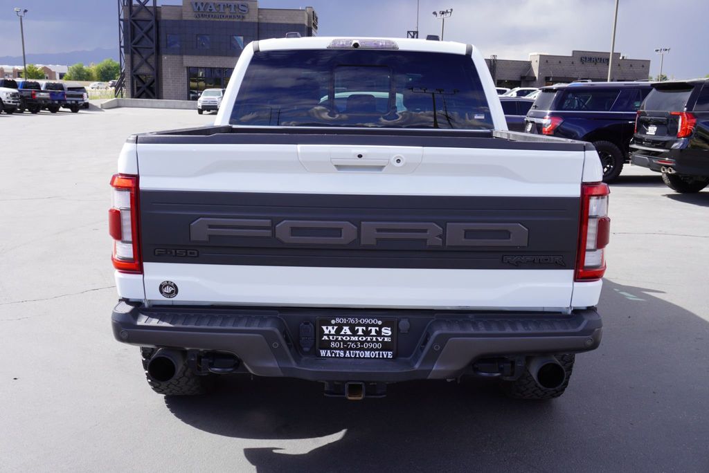 2023 Ford F-150 Raptor photo 8