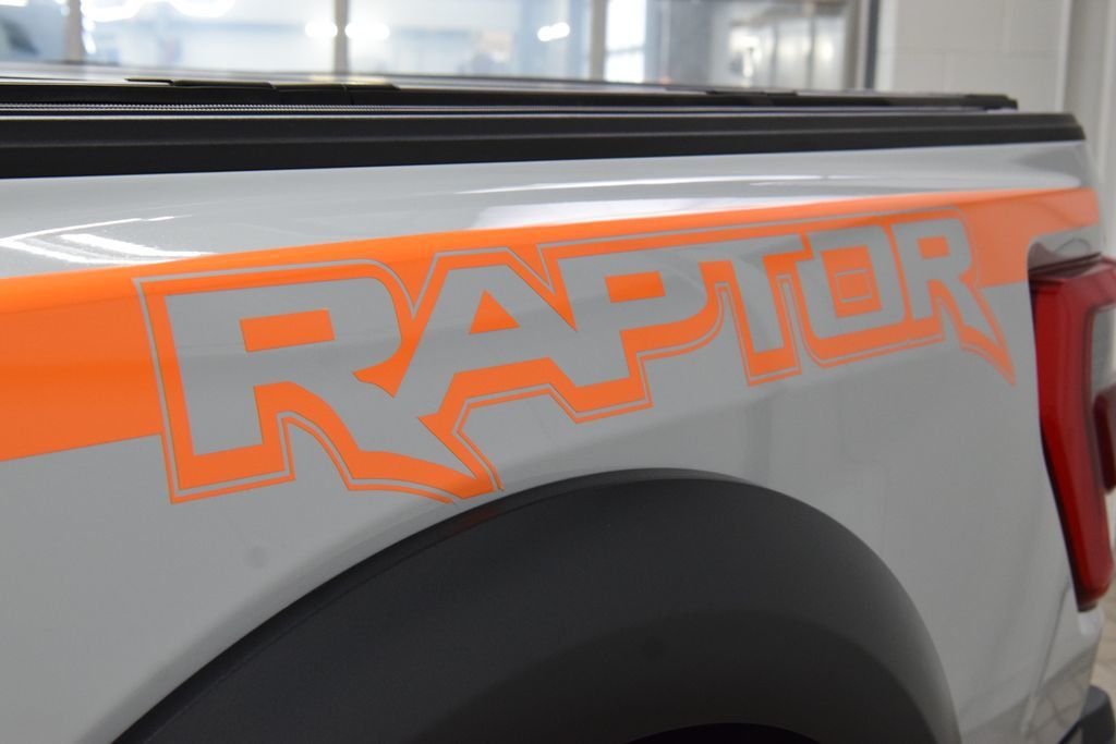 2023 Ford F-150 Raptor 4WD SuperCrew 5.5' Box - 23022712 - 28