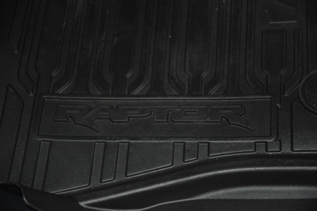 2023 Ford F-150 Raptor 4WD SuperCrew 5.5' Box - 23022712 - 50