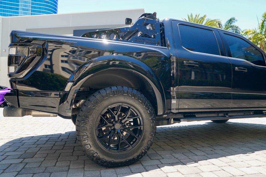 2023 Ford F-150 Raptor 4WD SuperCrew 5.5' Box - 23013795 - 29