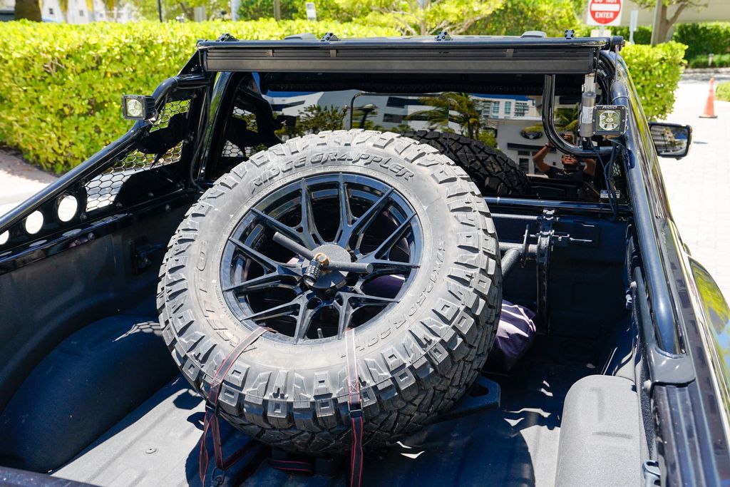 2023 Ford F-150 Raptor 4WD SuperCrew 5.5' Box - 23013795 - 49