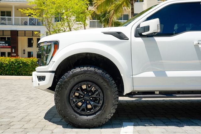 2023 Ford F-150 Raptor 4WD SuperCrew 5.5' Box - 23023670 - 11