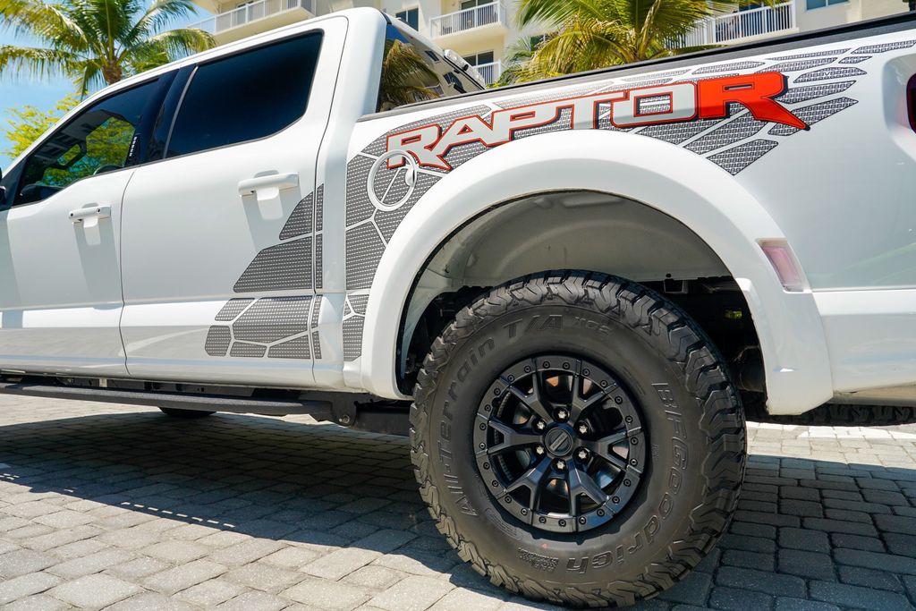 2023 Ford F-150 Raptor 4WD SuperCrew 5.5' Box - 23023670 - 16
