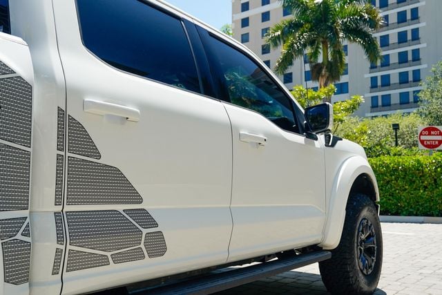 2023 Ford F-150 Raptor 4WD SuperCrew 5.5' Box - 23023670 - 27