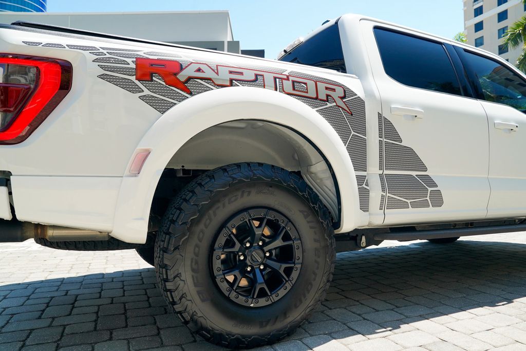 2023 Ford F-150 Raptor 4WD SuperCrew 5.5' Box - 23023670 - 28