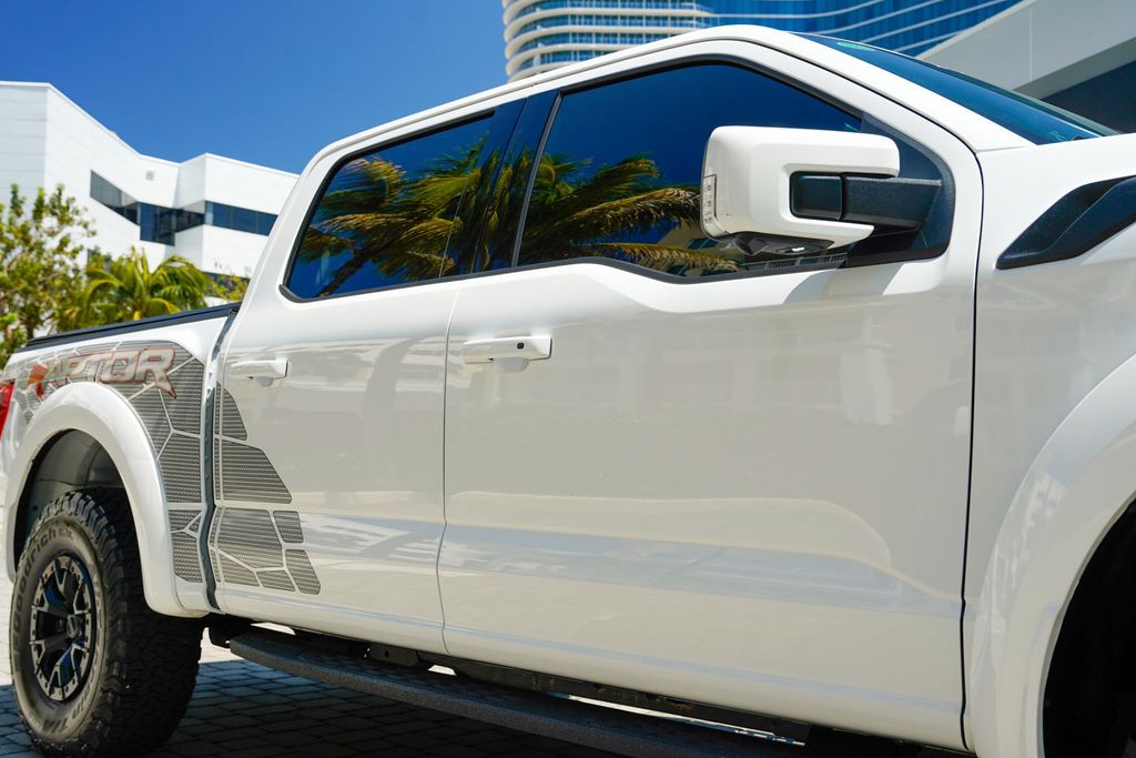 2023 Ford F-150 Raptor 4WD SuperCrew 5.5' Box - 23023670 - 35