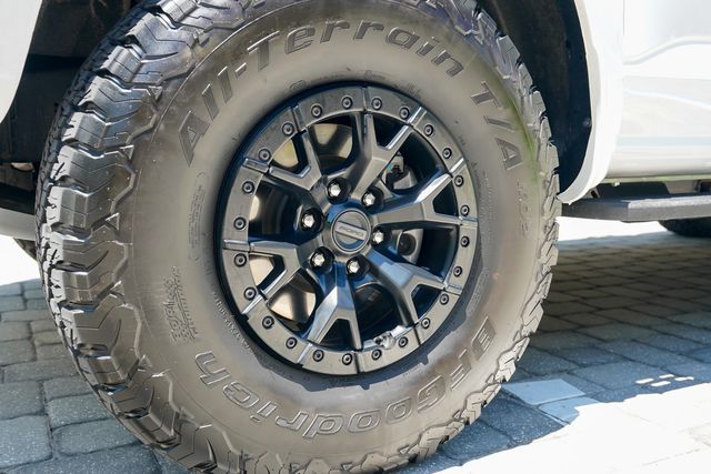2023 Ford F-150 Raptor 4WD SuperCrew 5.5' Box - 23023670 - 42