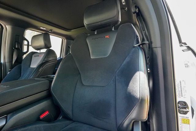 2023 Ford F-150 Raptor 4WD SuperCrew 5.5' Box - 23023670 - 54