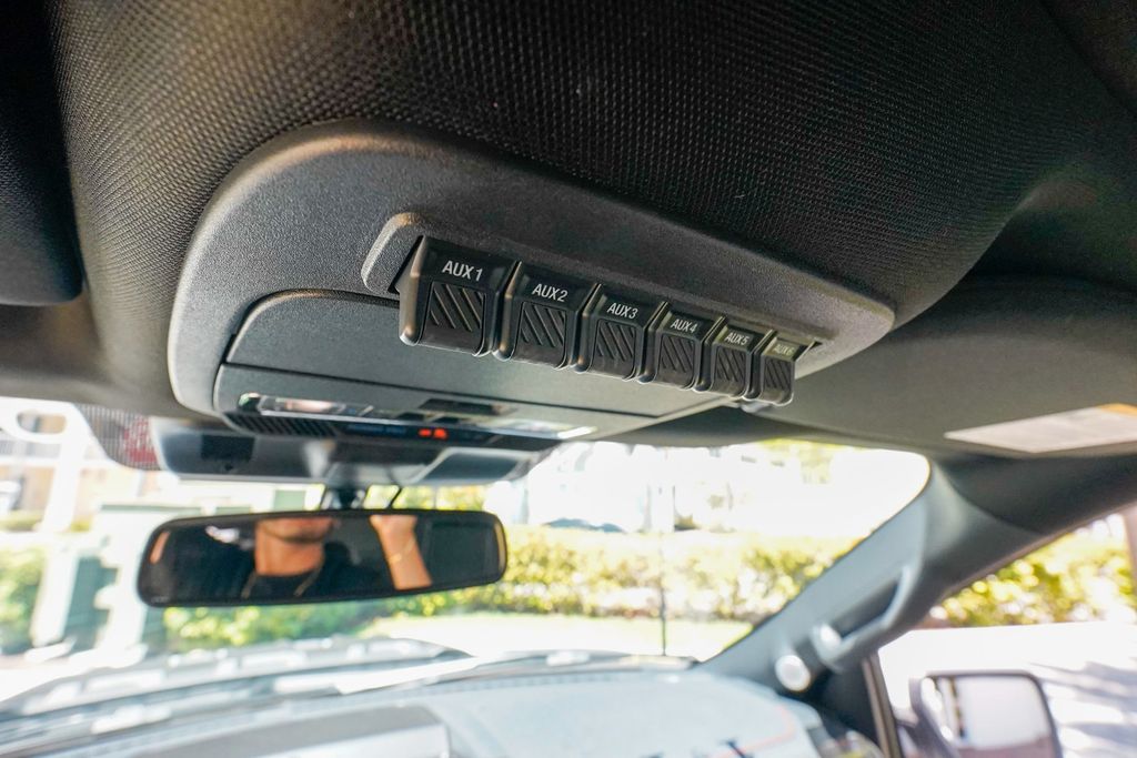 2023 Ford F-150 Raptor 4WD SuperCrew 5.5' Box - 23023670 - 71
