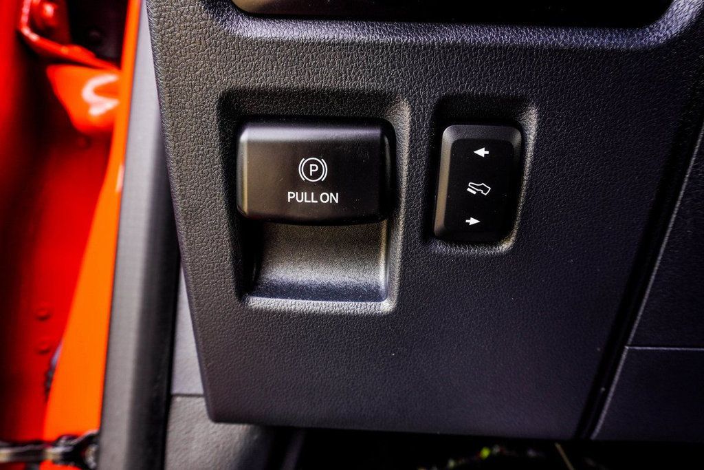Ford F-150 photo 32