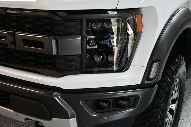 2023 Ford F-150 Raptor 4WD SuperCrew 5.5' Box - 23029857 - 9
