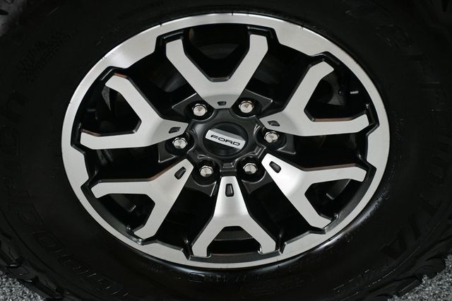 2023 Ford F-150 Raptor 4WD SuperCrew 5.5' Box - 23029857 - 22