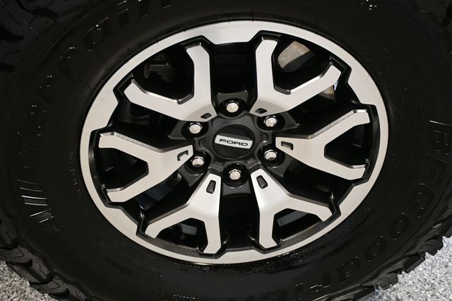 2023 Ford F-150 Raptor 4WD SuperCrew 5.5' Box - 23029857 - 24