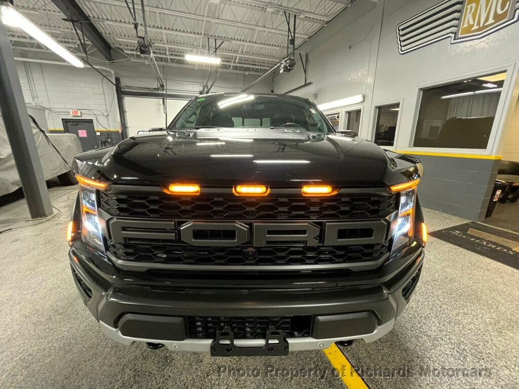 2023 Ford F-150 Raptor 4WD SuperCrew 5.5' Box - 22774877 - 8