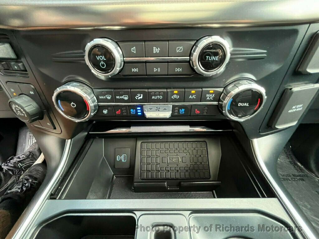 2023 Ford F-150 Raptor photo 34