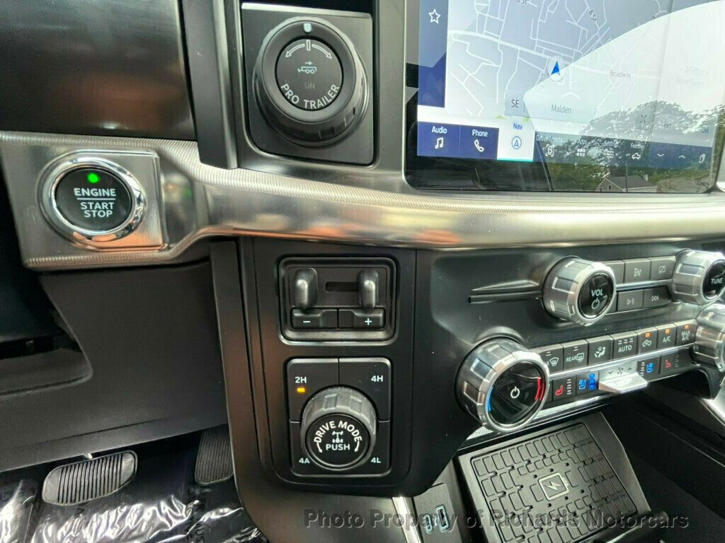 2023 Ford F-150 Raptor photo 36