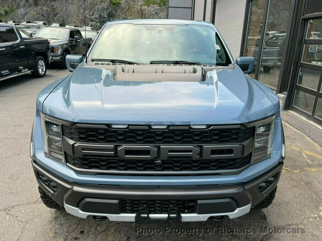2023 Ford F-150 Raptor photo 8