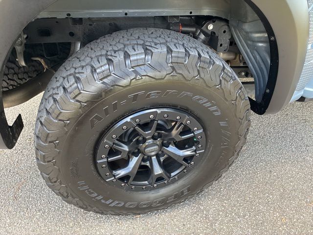 2023 Ford F-150 Raptor 4WD SuperCrew 5.5' Box - 23003016 - 15