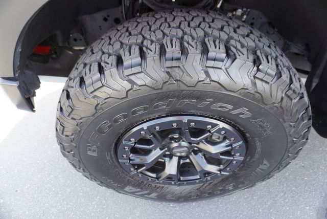 2023 Ford F-150 RAPTOR R - 22948044 - 17