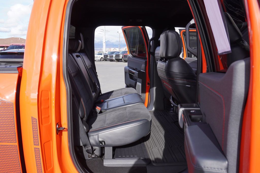 2023 Ford F-150 RAPTOR R - 22948044 - 26